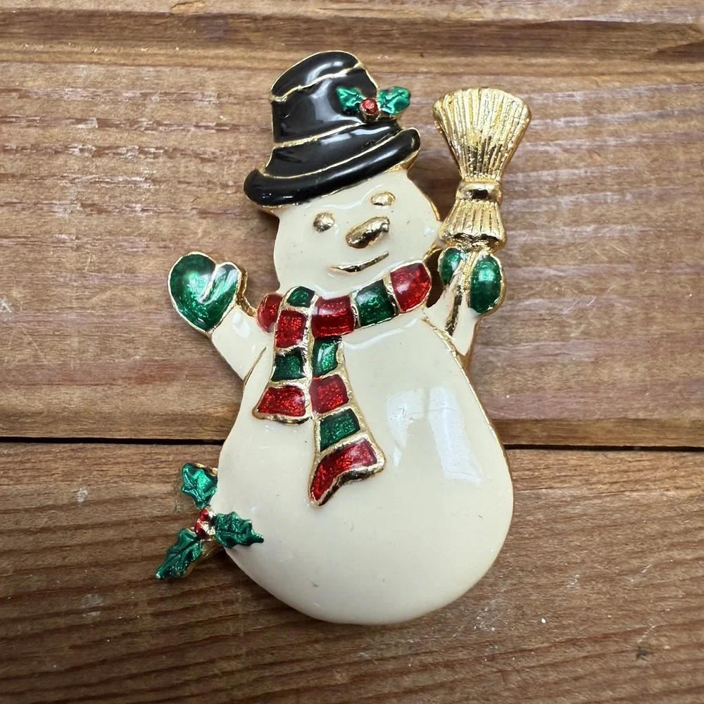 Vintage Snowman Brooch Pin‎ Gold Tone Enameled Christmas Holiday Winter XMAS